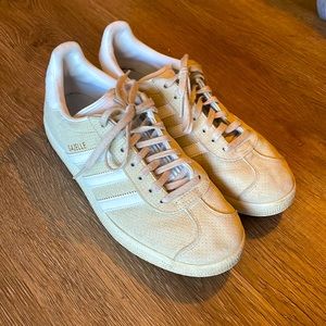 Adidas Gazelle Crème Sneakers